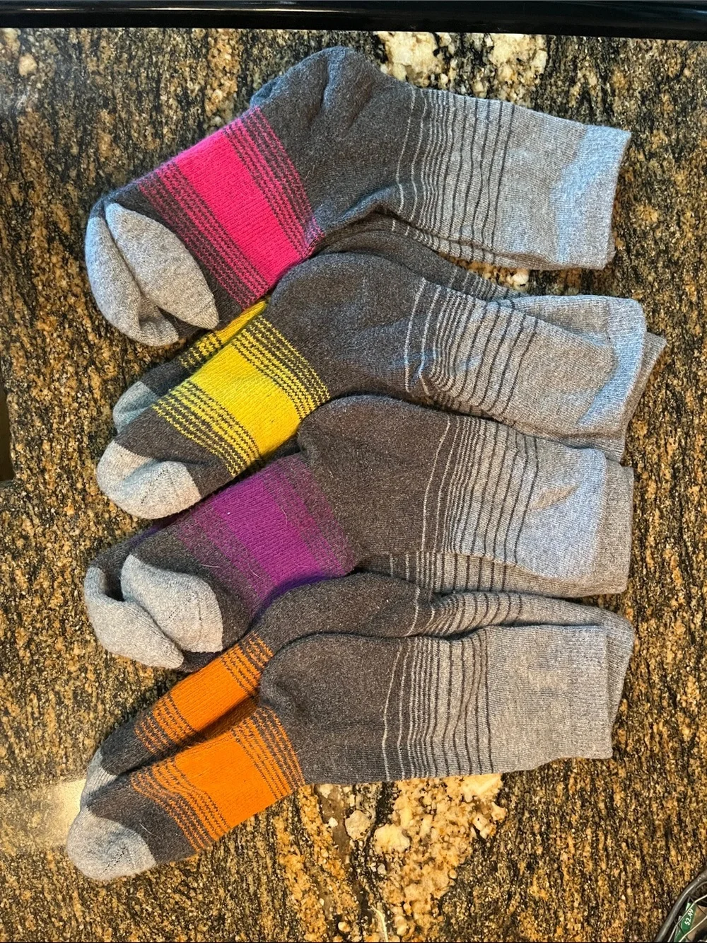 4 pair of thick socks shoe size 6-8